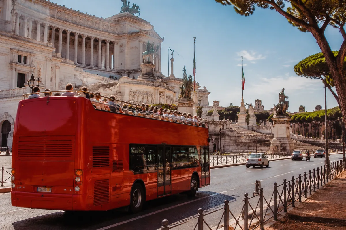 Rome: Capitoline Museums Ticket and Hop-on Hop-off Bus Tour